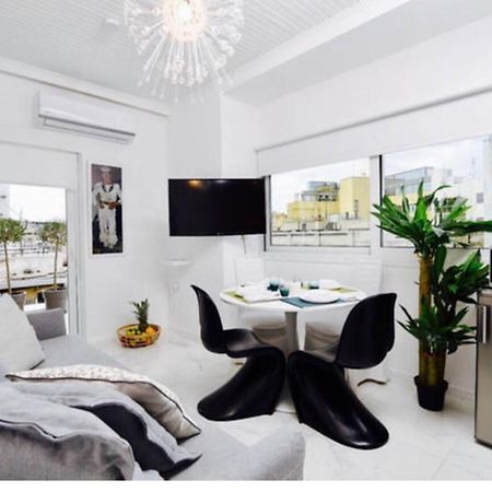 A Diamont In The Center Of Athens Apartamento Exterior foto