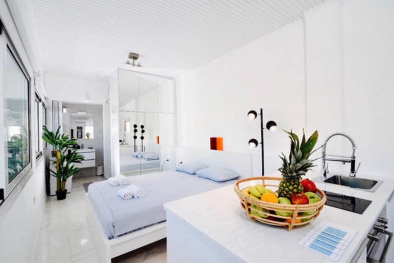 A Diamont In The Center Of Athens Apartamento Exterior foto