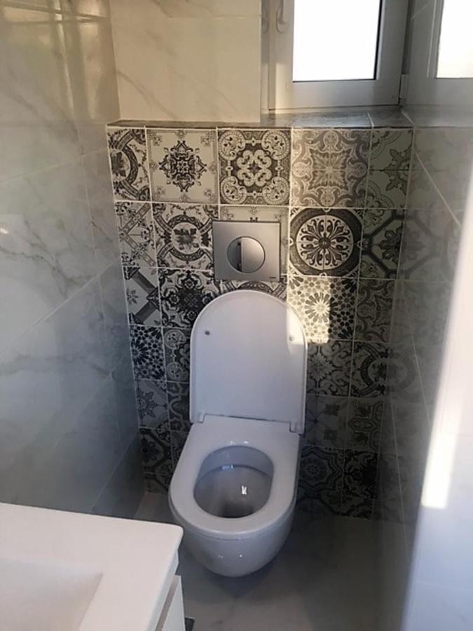A Diamont In The Center Of Athens Apartamento Exterior foto